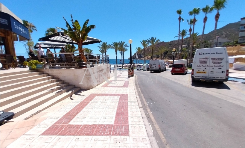 Resale - Apartment - Albir