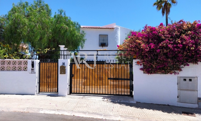 Resale - Villa - La Nucía