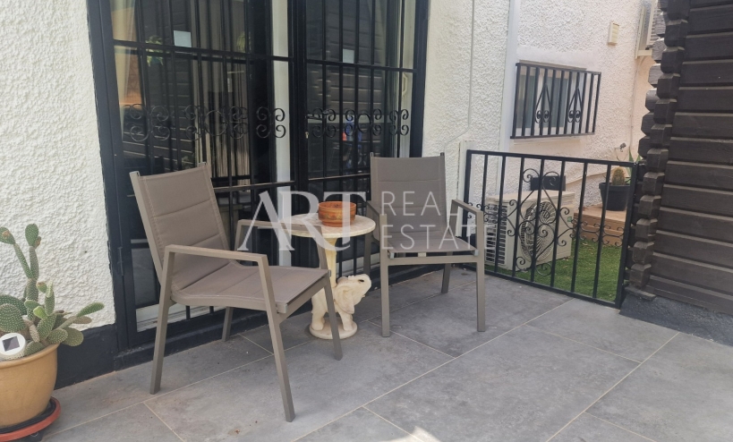 Resale - Villa - Albir