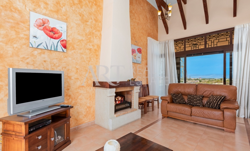 Resale - Villa - Algorfa