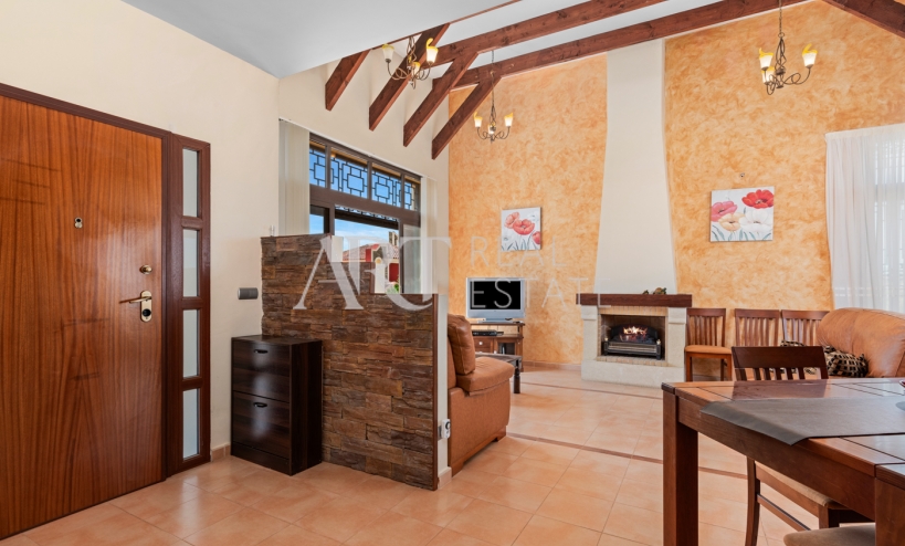 Resale - Villa - Algorfa