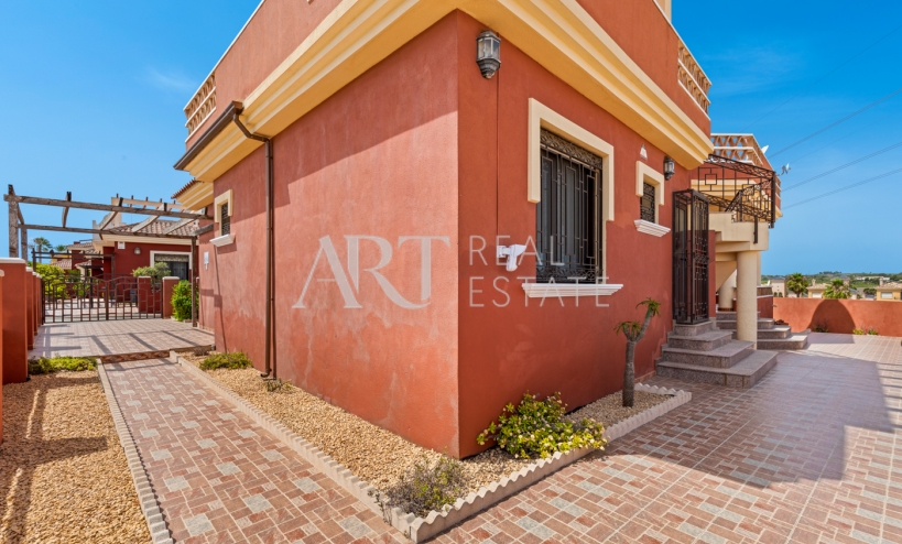 Resale - Villa - Algorfa