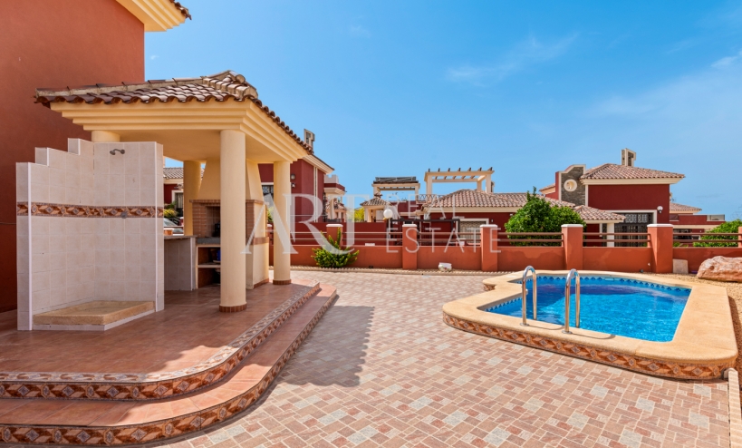 Resale - Villa - Algorfa