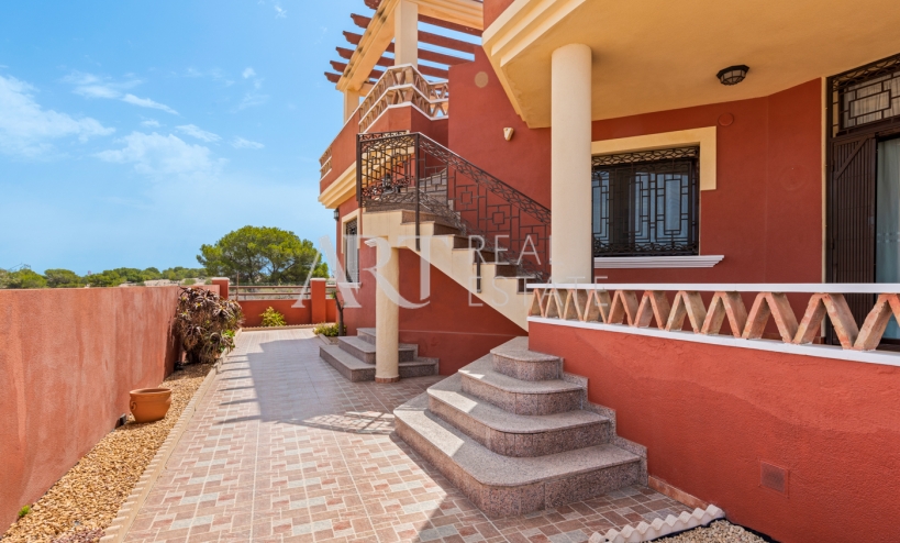 Resale - Villa - Algorfa