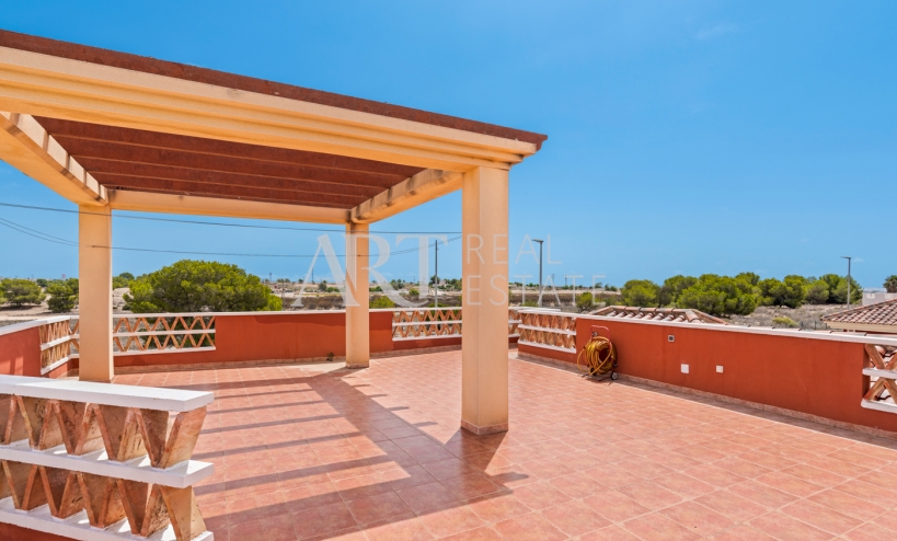 Resale - Villa - Algorfa