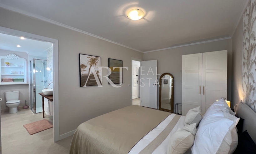 Resale - Apartment - Altea