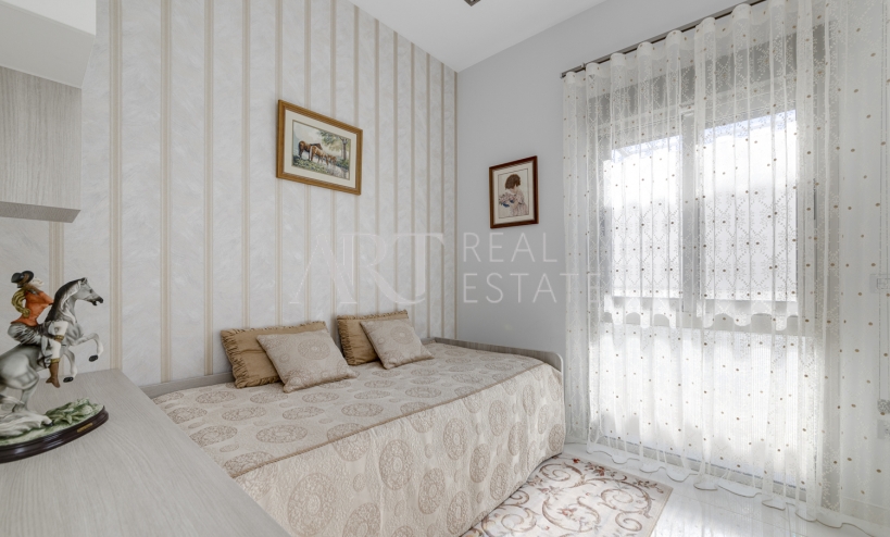 Resale - Villa - Orihuela costa - Villamartín