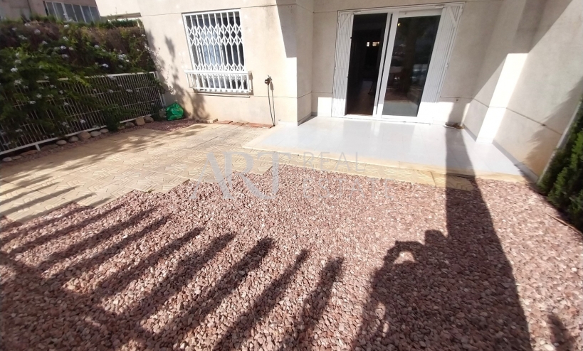 Resale - Apartment - Albir