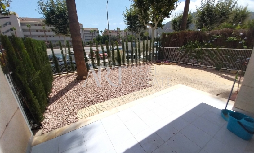 Resale - Apartment - Albir