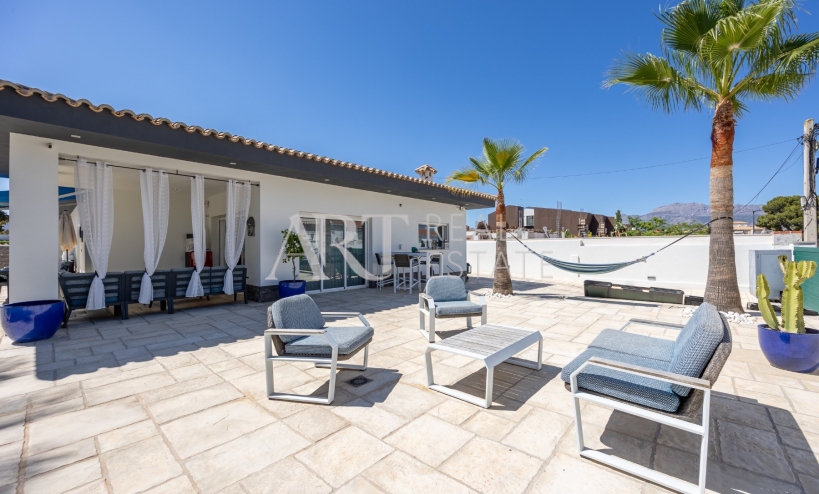 Videresalg - Villa - Albir