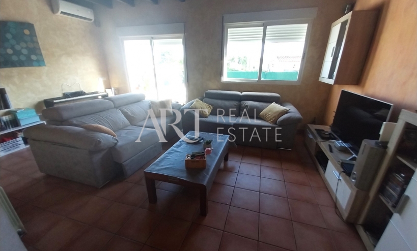 Resale - Villa - La Nucía