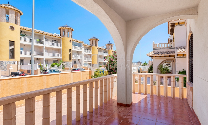 Reventa - Casa cuádruple - Orihuela costa - Lomas de Cabo Roig