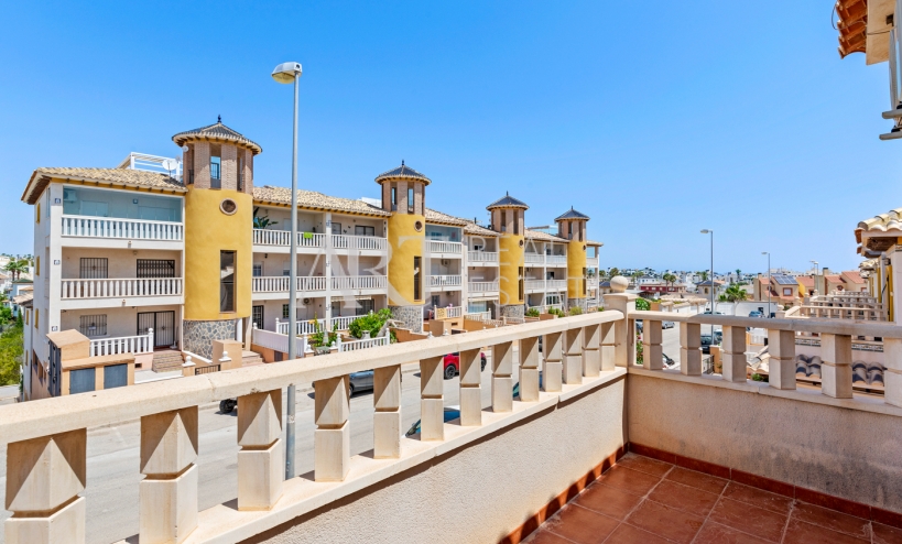 Reventa - Casa cuádruple - Orihuela costa - Lomas de Cabo Roig