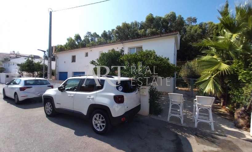 Resale - Villa - Albir