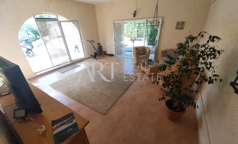 Resale - Villa - Alfas del Pí