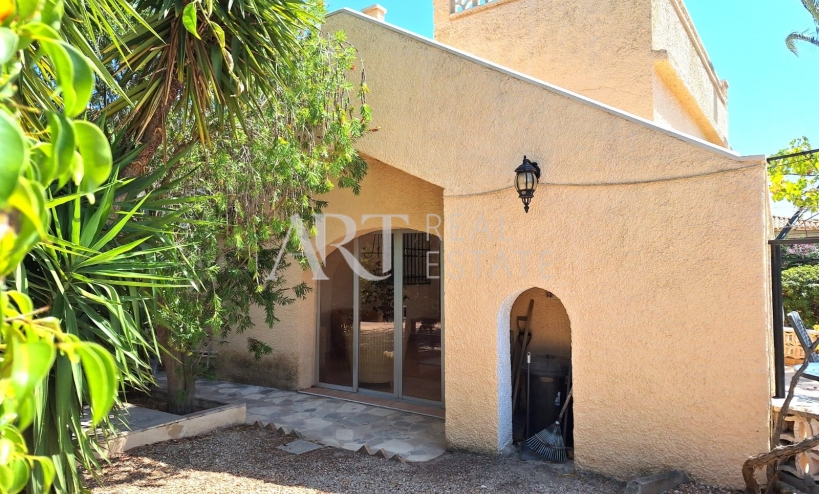 Resale - Villa - Alfas del Pí