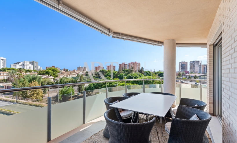 Resale - Apartment - El Campello - El Amerador