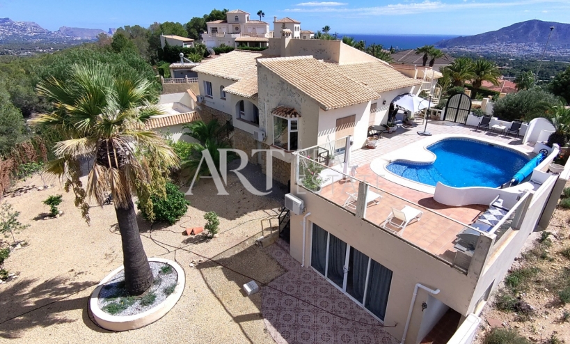 Resale - Villa - Alfas del Pí