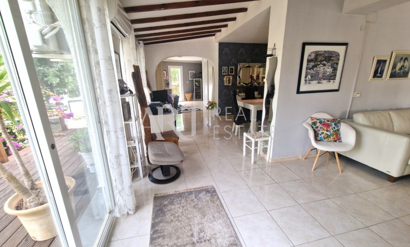 Videresalg - Villa - Albir