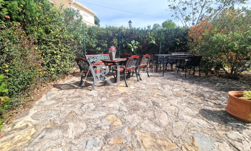 Resale - Villa - Albir