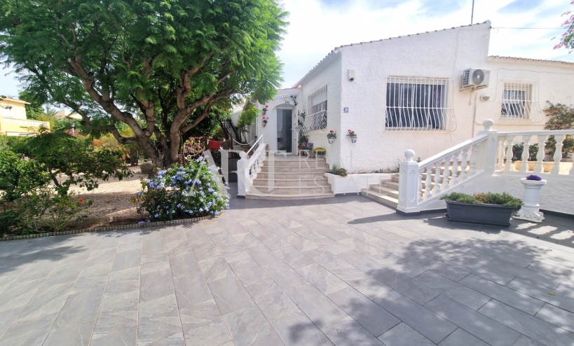 Reventa - Villa - Albir