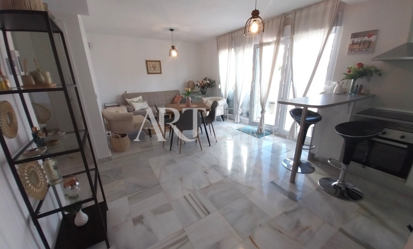 Resale - Apartment - Villajoyosa