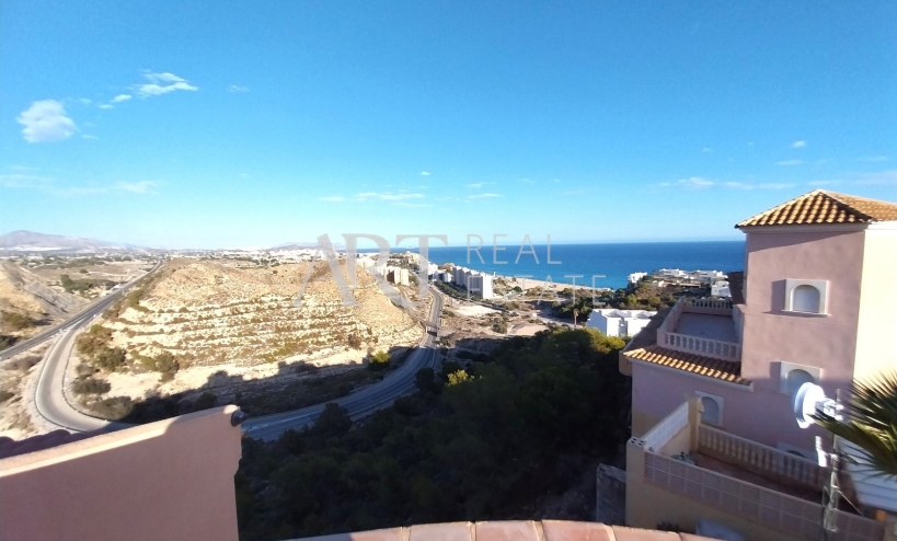 Resale - Villa - Villajoyosa