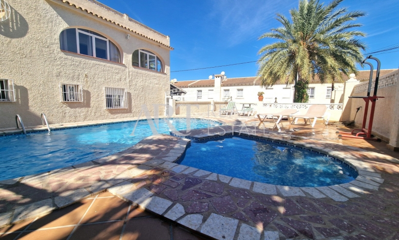 Reventa - Villa - Albir