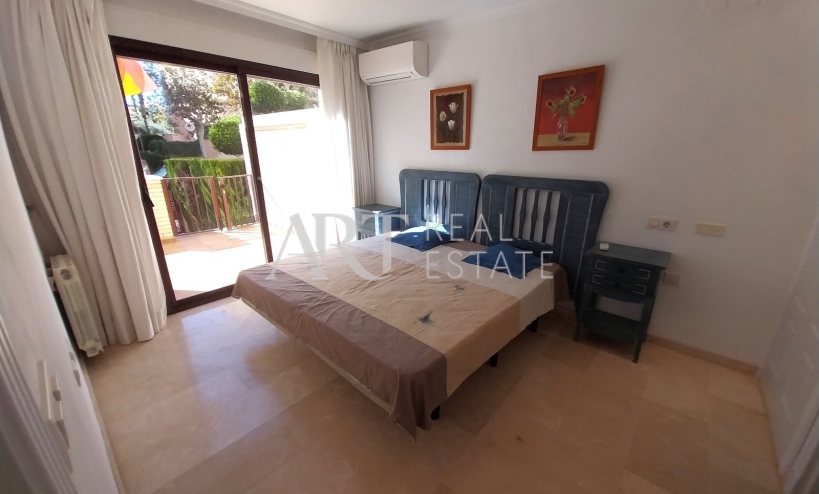 Resale - Apartment - Albir