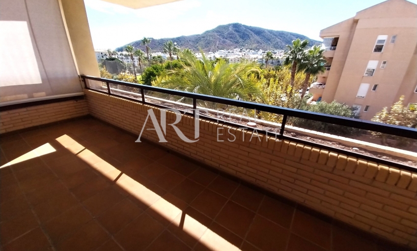 Reventa - Apartamento - Albir