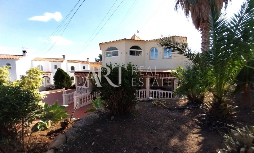 Resale - Villa - La Nucía