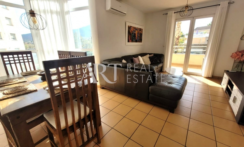 Resale - Apartment - Albir