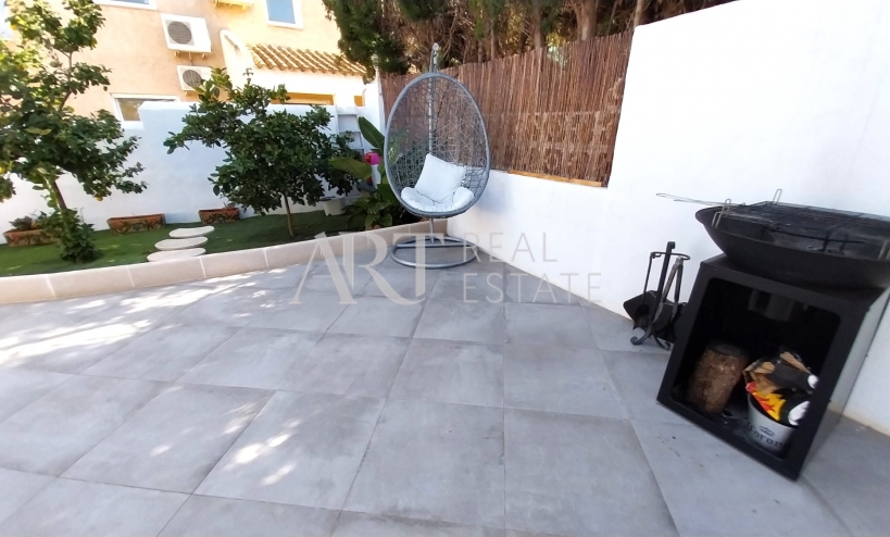 Resale - Villa - Albir