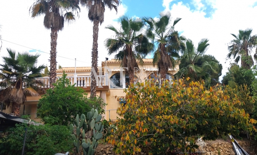 Resale - Villa - La Nucía