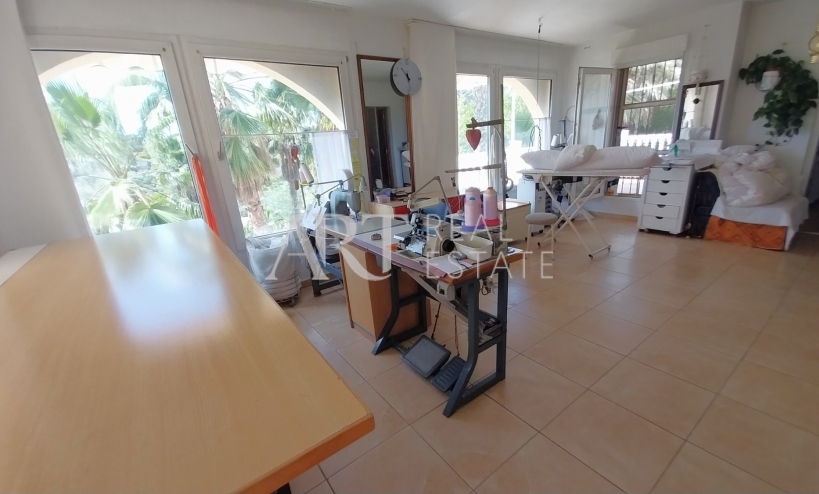 Resale - Villa - La Nucía