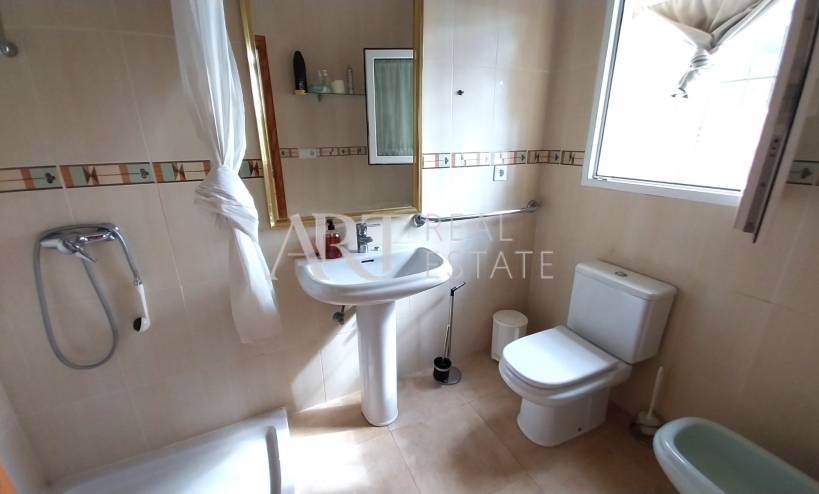 Resale - Villa - La Nucía