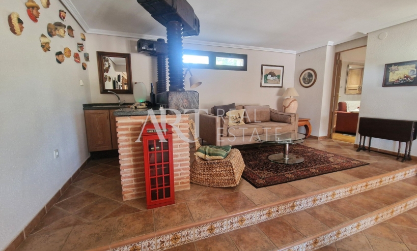 Resale - Villa - Alfas del Pí