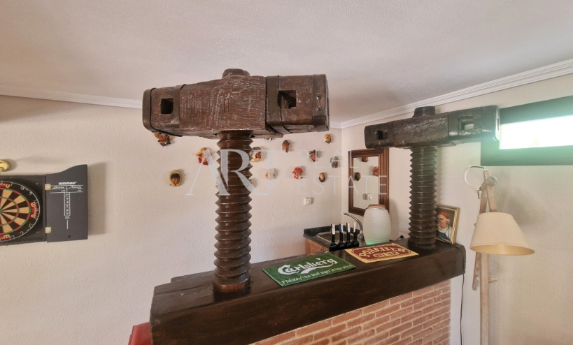 Resale - Villa - Alfas del Pí