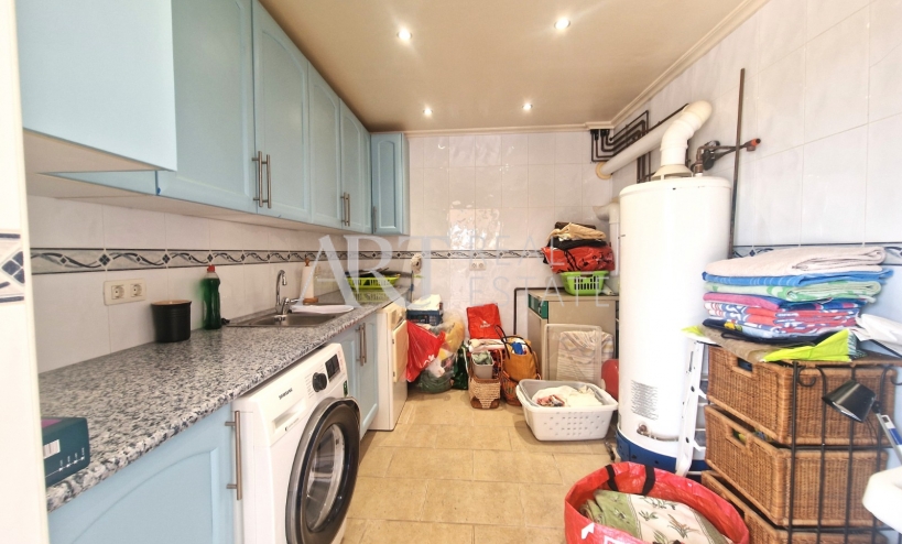 Resale - Villa - Alfas del Pí
