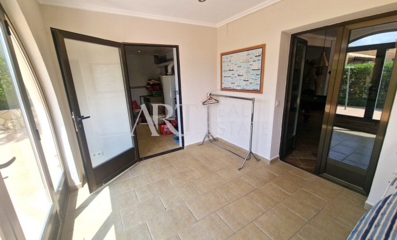 Resale - Villa - Alfas del Pí