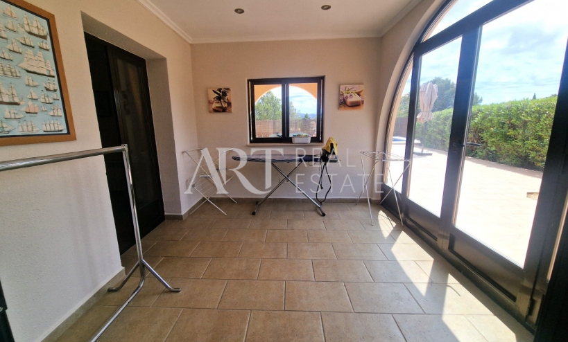 Resale - Villa - Alfas del Pí