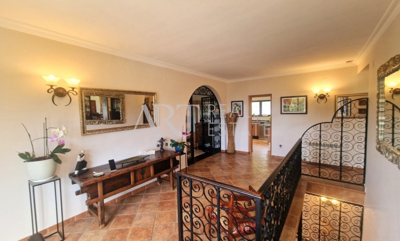 Resale - Villa - Alfas del Pí