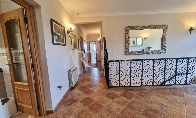 Resale - Villa - Alfas del Pí