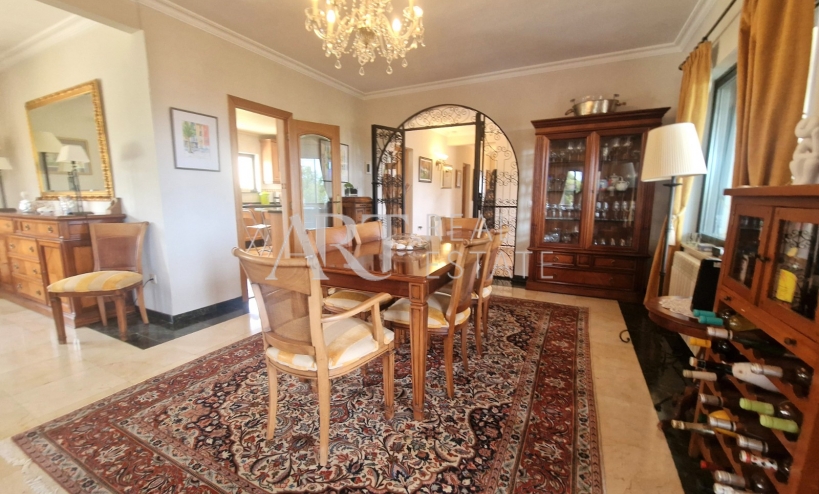 Resale - Villa - Alfas del Pí