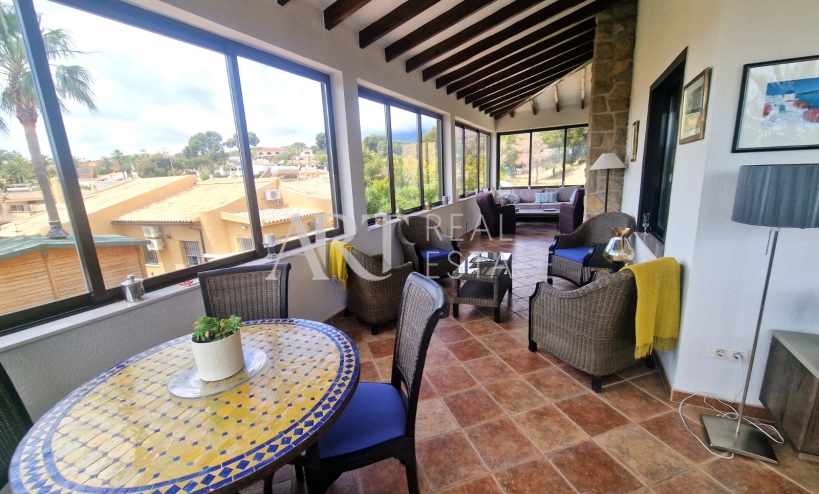 Resale - Villa - Alfas del Pí