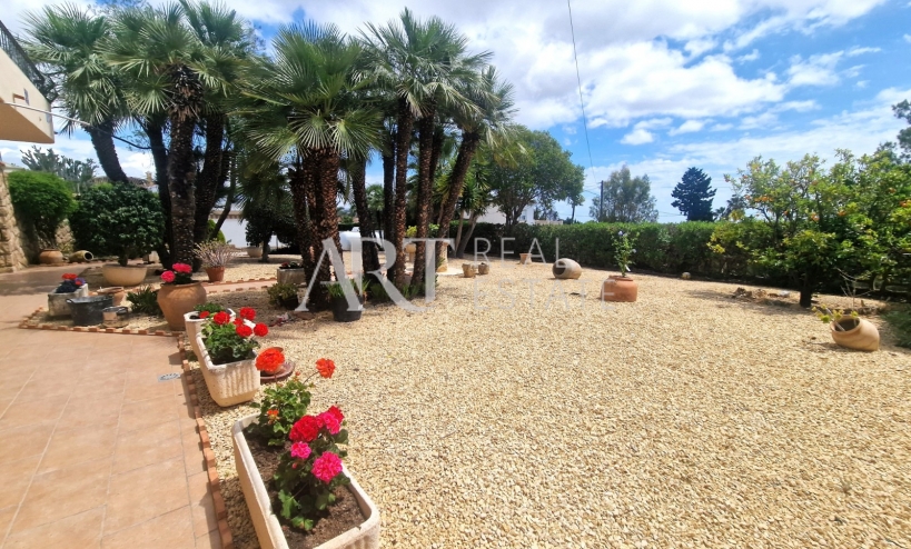 Resale - Villa - Alfas del Pí
