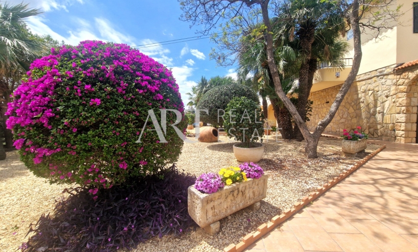 Resale - Villa - Alfas del Pí