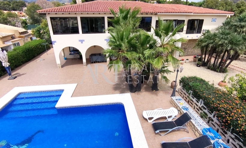 Resale - Villa - Alfas del Pí