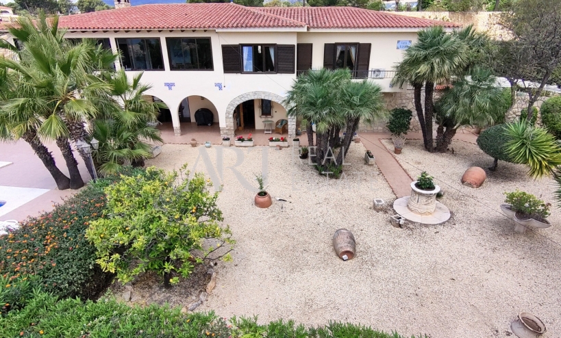 Resale - Villa - Alfas del Pí