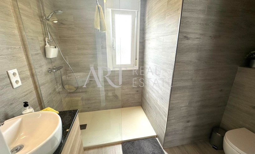 Resale - Villa - Albir